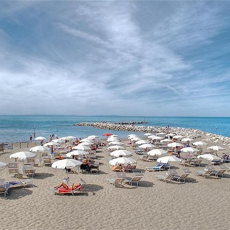 Hotel Stella Marina San Vincenzo Esterno foto