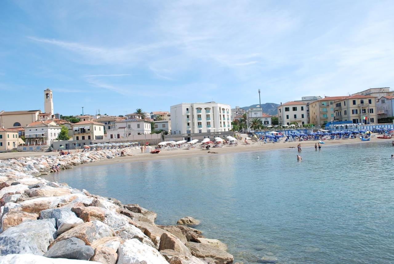 Hotel Stella Marina San Vincenzo Esterno foto